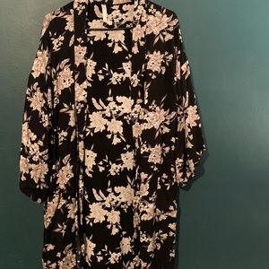Floral kimono